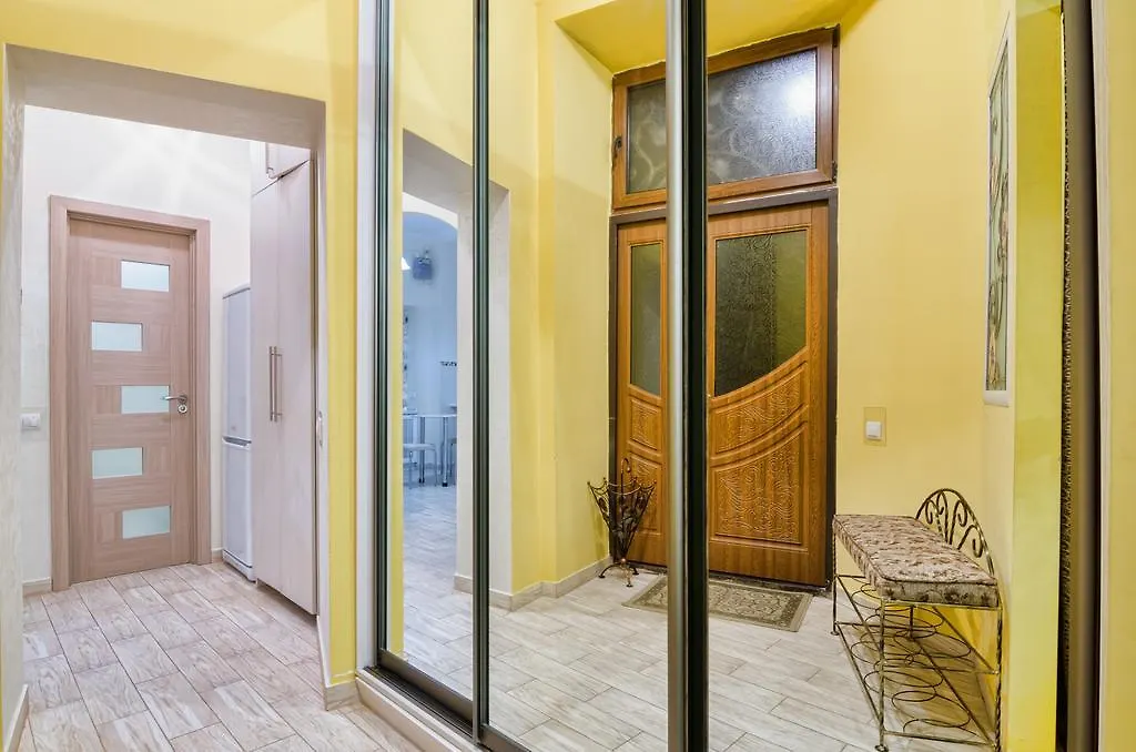 Modern And Classic Apart. Central Location Lvov